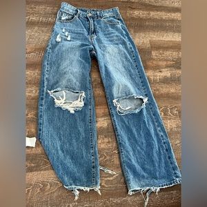 SUPER WIDE LEG RIPPED JEANS